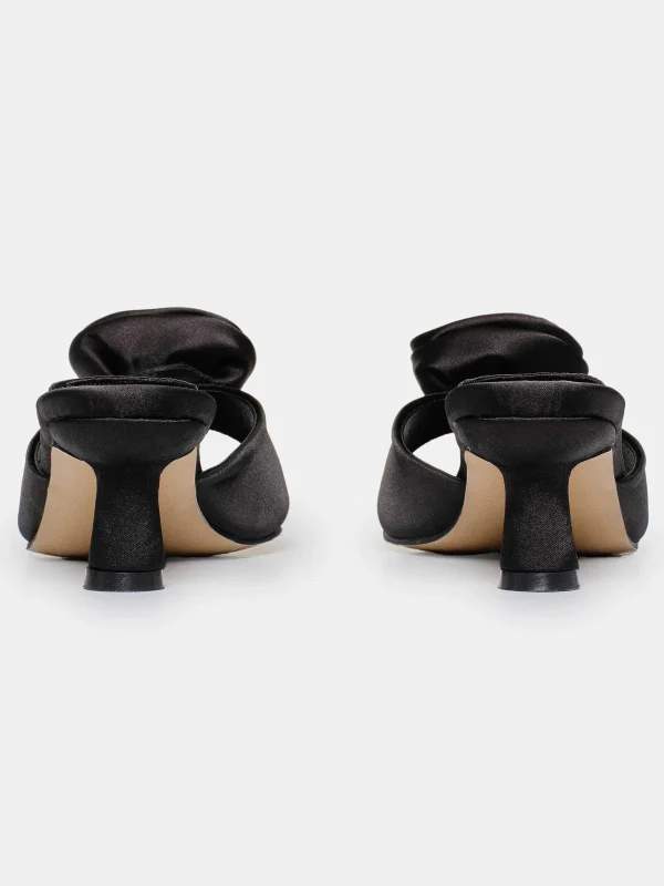 Fashion Source Unknown Mules En Satin Avec Appliques Roses, Noir